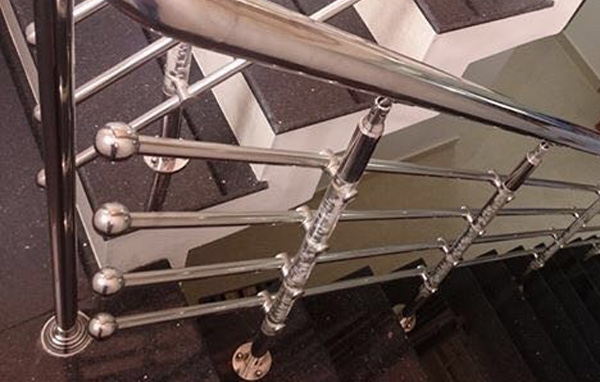 亚搏在线楼梯扶手