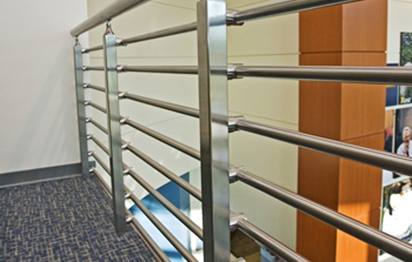 亚搏在线护栏工程