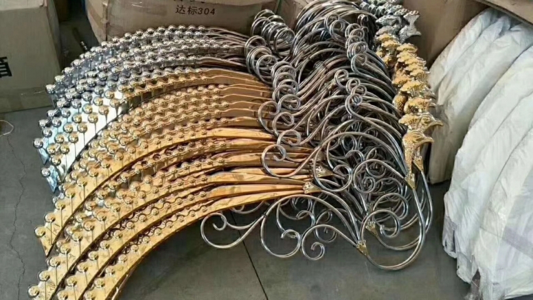 亚搏在线大门装饰