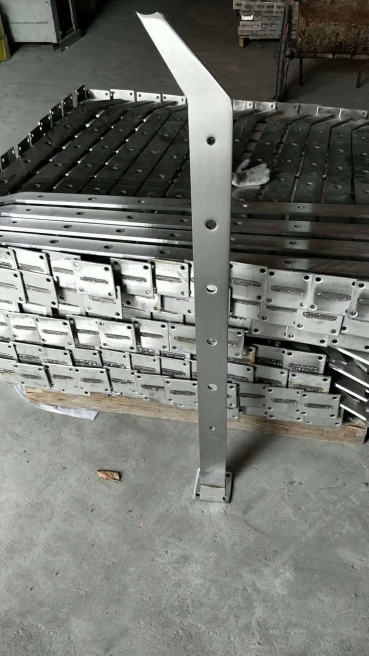 304亚搏在线栏杆柱子