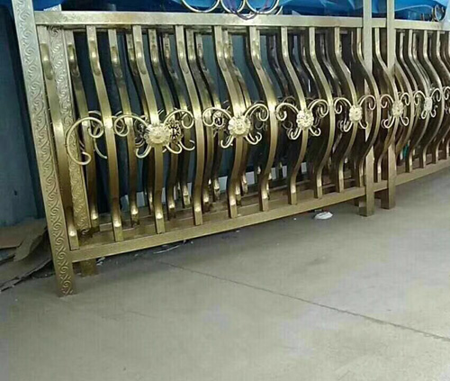 彩色亚搏在线防盗窗